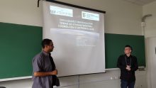 João e Rafael apresentando sua comunicação oral