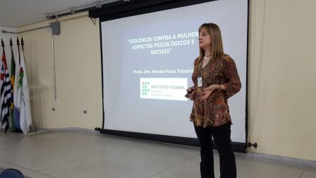 Palestra da professora Renata