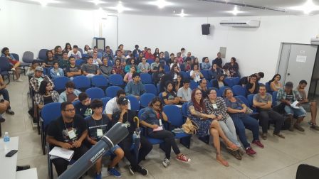 Público presente no minicurso de astronomia