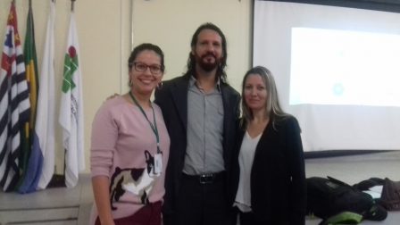 Da esquerda para a direita, profa. Ticiana, prof. Lucelmo e Bárbara